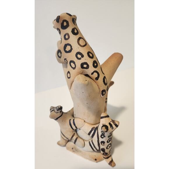 Karaja Clay Primitive Sculpture Tribal Made Figurine Leopard/Cubs Statue Brazil - Picture 1 of 9